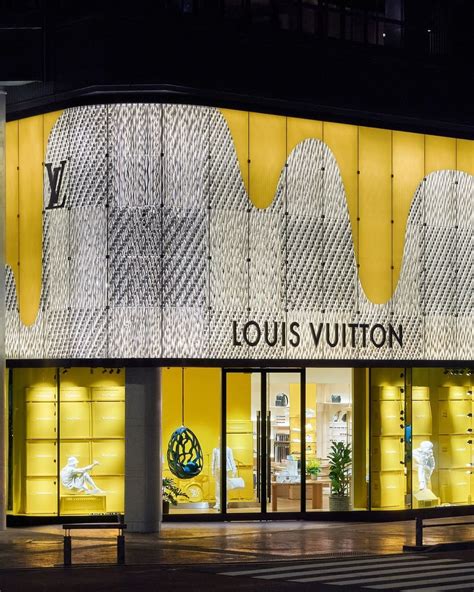 authorized louis vuitton retailers|Louis Vuitton authorized resellers.